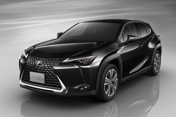 front_UX300e_version L_212(606×403)