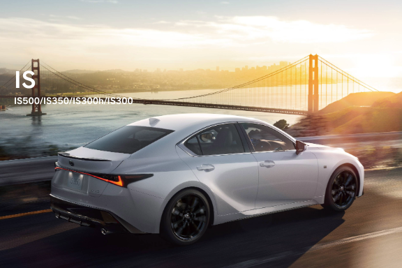 IS | LEXUS TOKYO（レクサス東京）