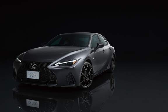 IS350 “F SPORT Mode Black IV” 2WD