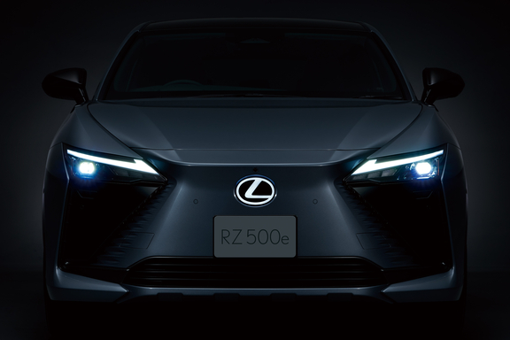 RZ500e “version L” AWD