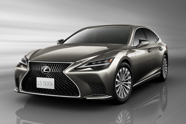 LS500h 