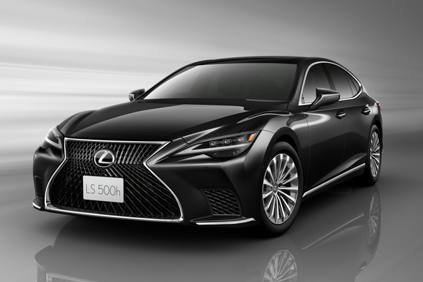 LS500h 