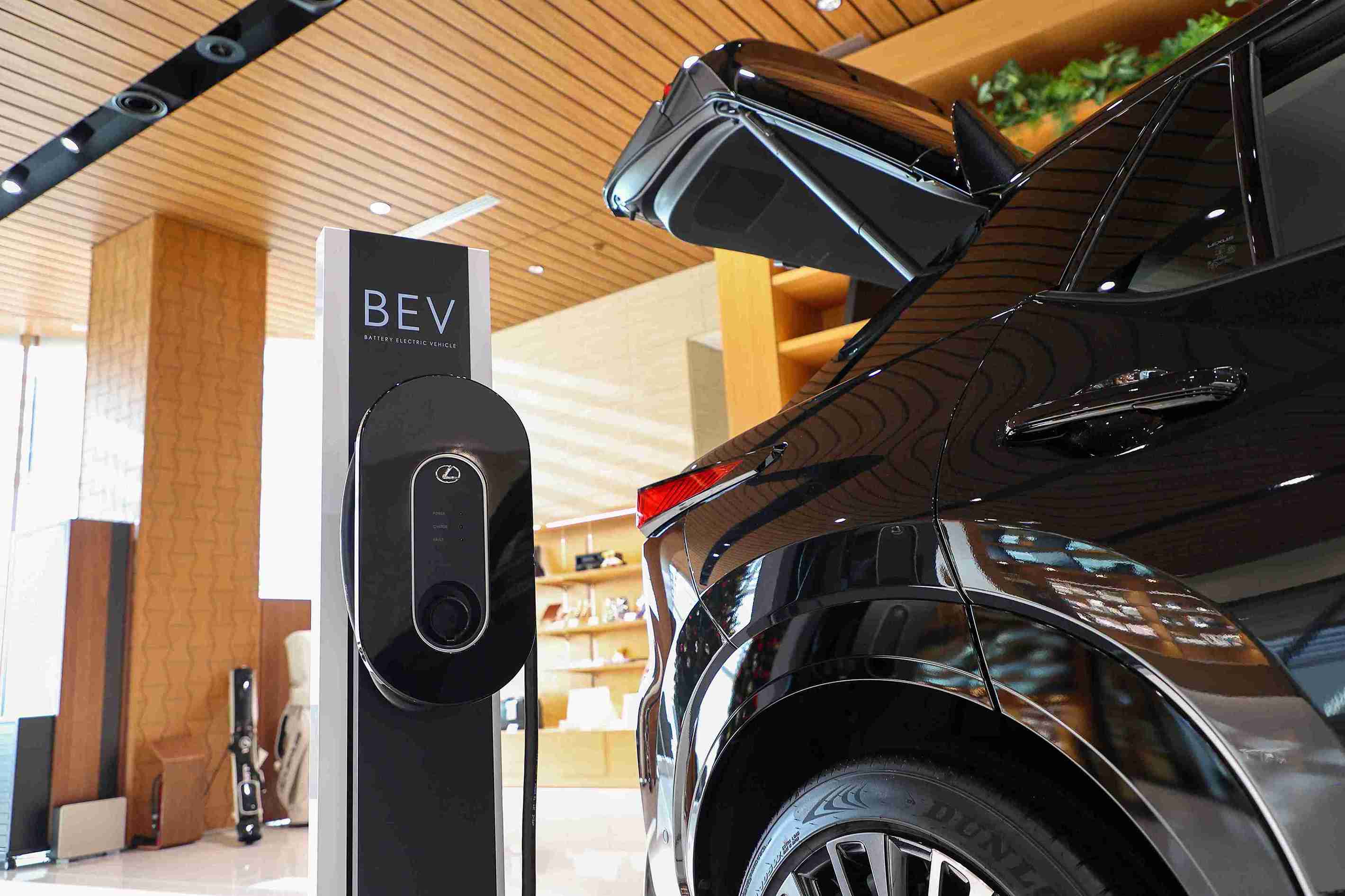 BEVとは何? 電気自動車の仕組みや違いをわかりやすく解説：イメージ